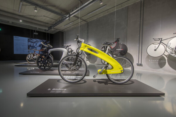 Cube-Design-Museum,-Kerkadre,-Olanda-02 Cube-Design-Museum,-Kerkadre,-Olanda-02